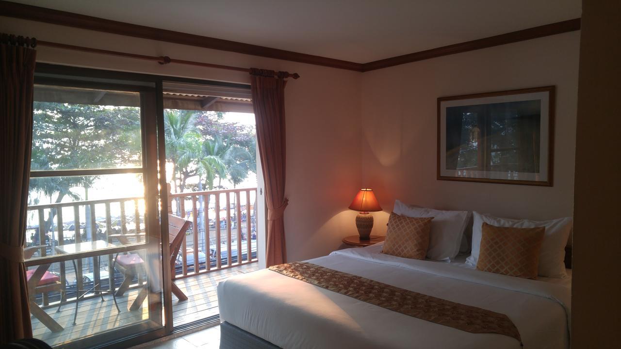 Jomtien Boathouse Hotel Pattaya Exterior foto